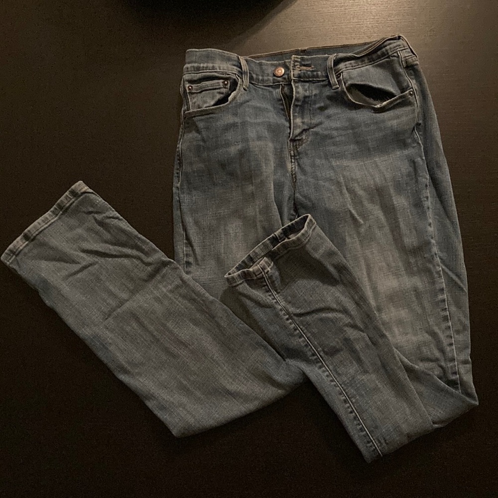 Levi’s jeans 29 505 straight